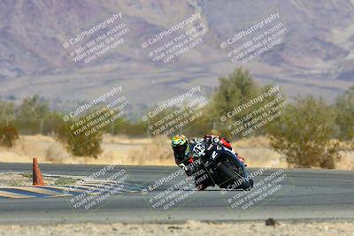 media/Jan-16-2022-CVMA (Sun) [[7f3d92989d]]/Race 2 Supersport Middleweight/